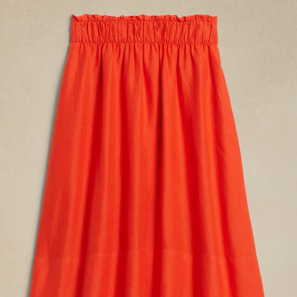 Banana Republic Dresses & Skirts - Banana Republic Bria linen midi skirt Banana Republic
